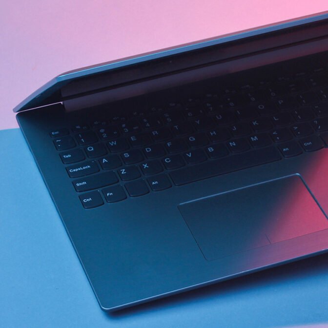 Laptop - Image 3